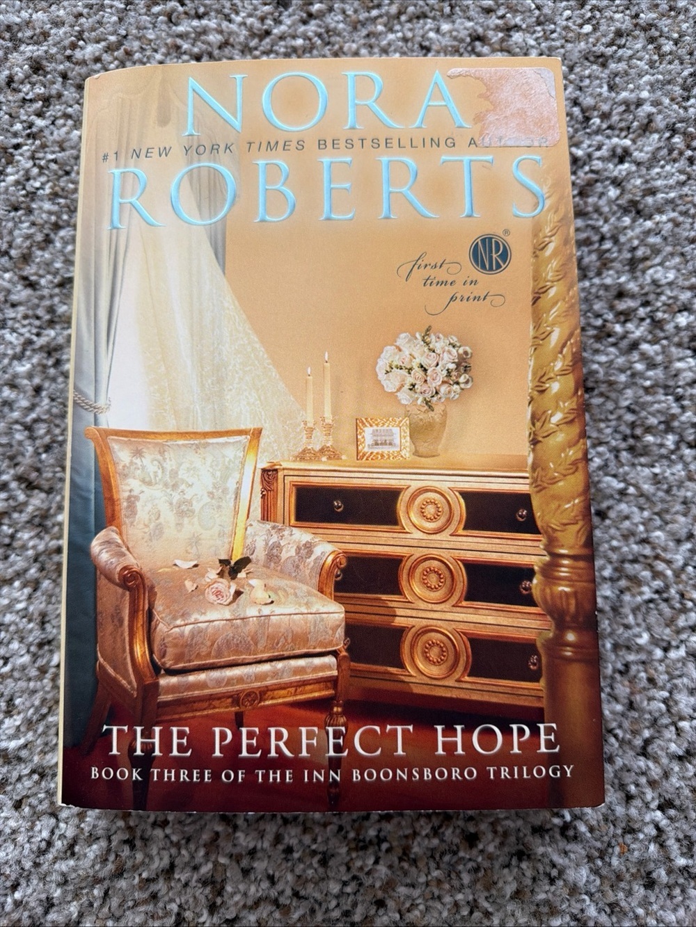 NORA ROBERTS The Inn BoonsBoro Trilogy Set - VGUC, Paperback - Picture 8 of 9